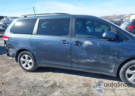 2013 Toyota Sienna Le V6 8 Passenger из США, поврежденный, VIN 5TDKK3DC3DS373979